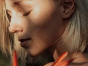 Cum am ajuns sa ne sabotam sanatatea?