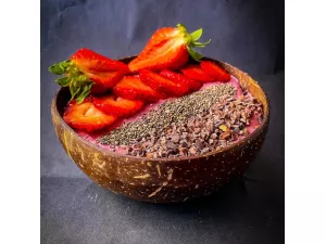 Retete KETO Smoothie bowl colorat si aromat cu ButterFat Keto