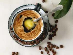 Retete KETO Cafea Bulletproof cu ButterFat Keto