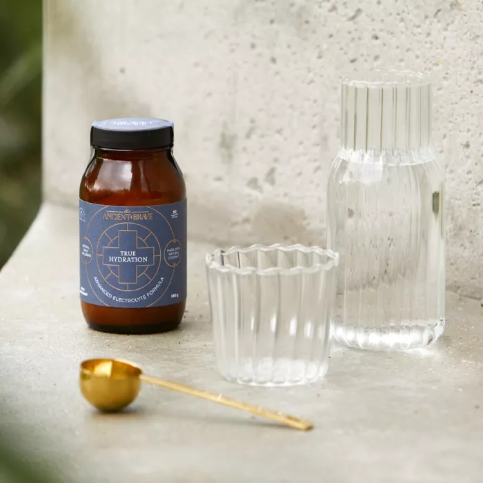 True Hydration 180 gr (30 portii), Ancient and Brave