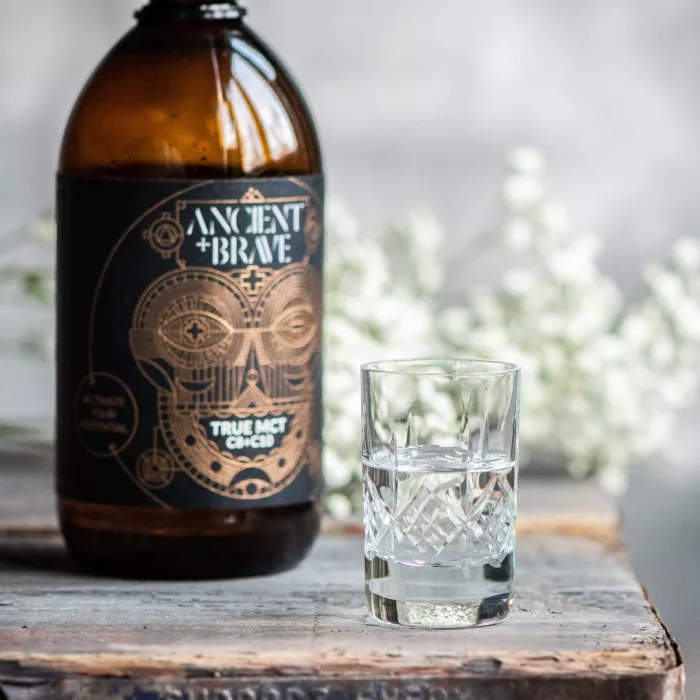 True MCT Oil 500 ml (50 portii), Ancient and Brave