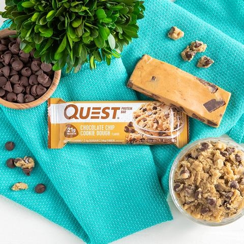 Quest Protein Bar, Baton Proteic, Cu Aroma De Fulgi De Ciocolata, 60g