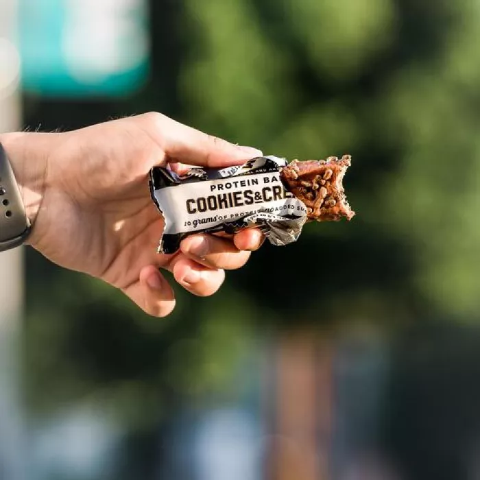 Barebells Bars Baton Proteic Cu Aroma De Biscuiti Si Frisca, 55g