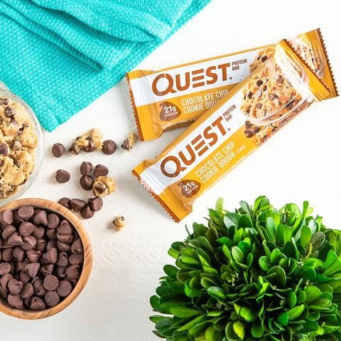 Quest Protein Bar, Baton Proteic, Cu Aroma De Fulgi De Ciocolata, 60g