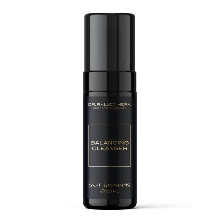 Spumă De Curățare Cu Exfoliere Blândă