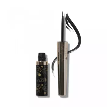 Tus de ochi sub forma lichida Black Tea, 100 Percent Pure Cosmetics