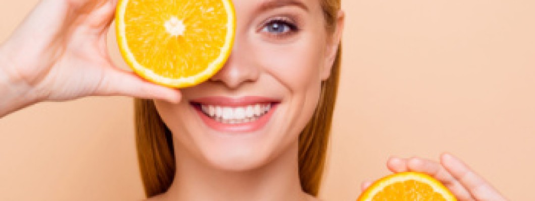 Altrient C - pliculețele cu vitamina C care îți redau frumusețea din interior Altrient C - pliculețele cu vitamina C care îți redau frumusețea din interior