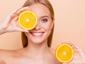 Altrient C - pliculețele cu vitamina C care îți redau frumusețea din interior Altrient C - pliculețele cu vitamina C care îți redau frumusețea din interior