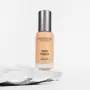 Skin Equal 40 Sand - fond de ten soft glow SPF15 (30 ml), Madara