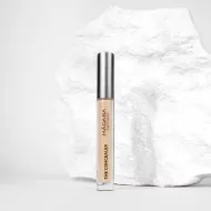 The Concealer 35 Honey anticearcan (4 ml), Madara