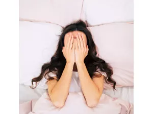 Ce este insomnia, cum ne afectează și ce putem face în privința ei?